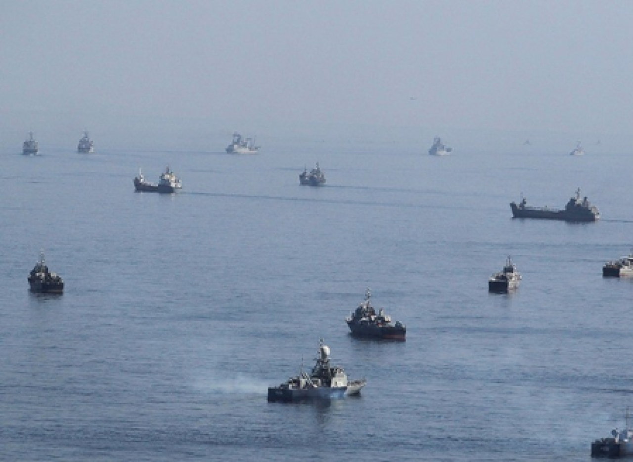 ईरान-रूस ने शुरू किया संयुक्त सैन्य अभ्यास, ट्रंप का अल्टीमेटम ईरान-रूस ने शुरू किया संयुक्त सैन्य अभ्यास, ट्रंप का अल्टीमेटम