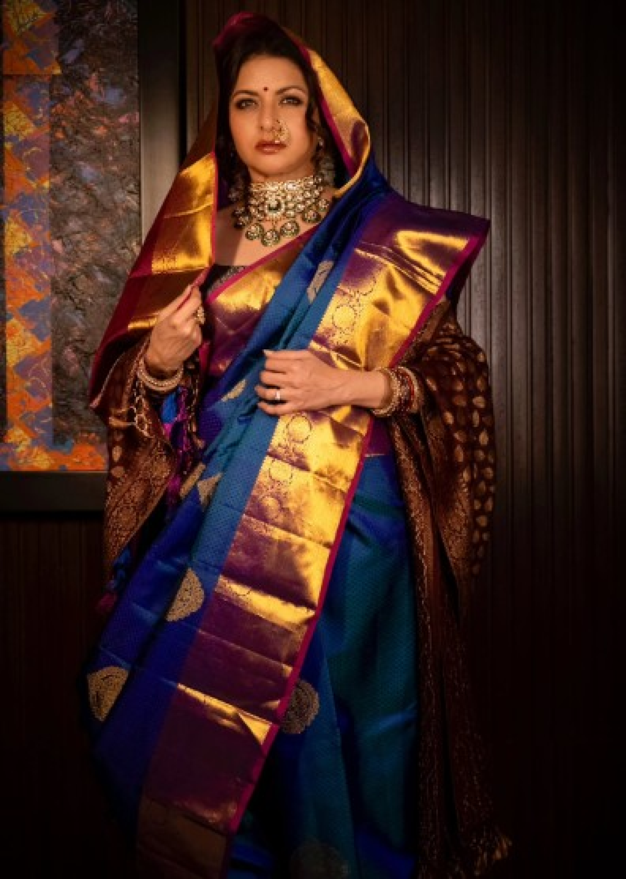 भाग्यश्री का फैंस से सवाल, मृणाल का कमेंट हुआ वायरल