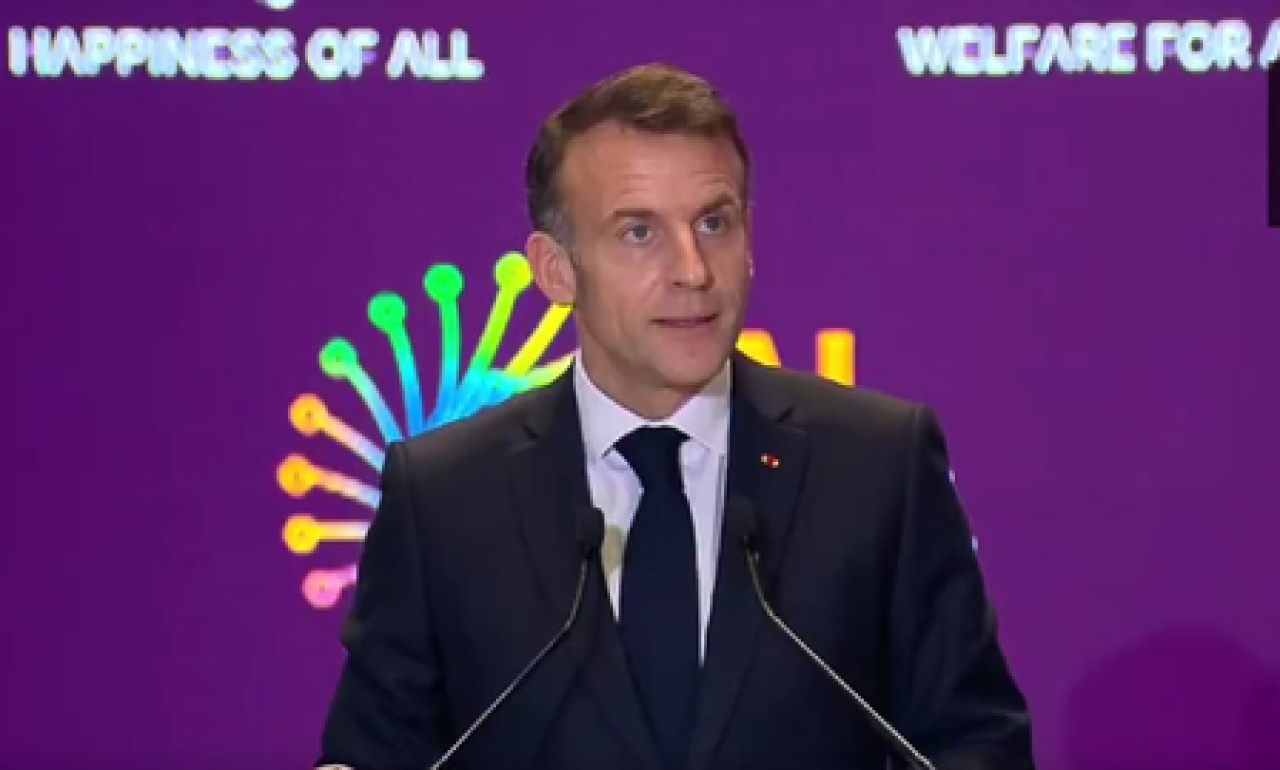 भारत की डिजिटल क्रांति: मैक्रों ने साझा की मुंबई के स्ट्रीट वेंडर की कहानी