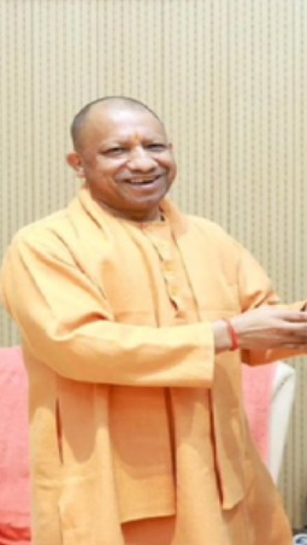 यूपी की विकास यात्रा: ट्रिलियन डॉलर अर्थव्यवस्था की ओर बढ़ता प्रदेश यूपी की विकास यात्रा: ट्रिलियन डॉलर अर्थव्यवस्था की ओर बढ़ता प्रदेश