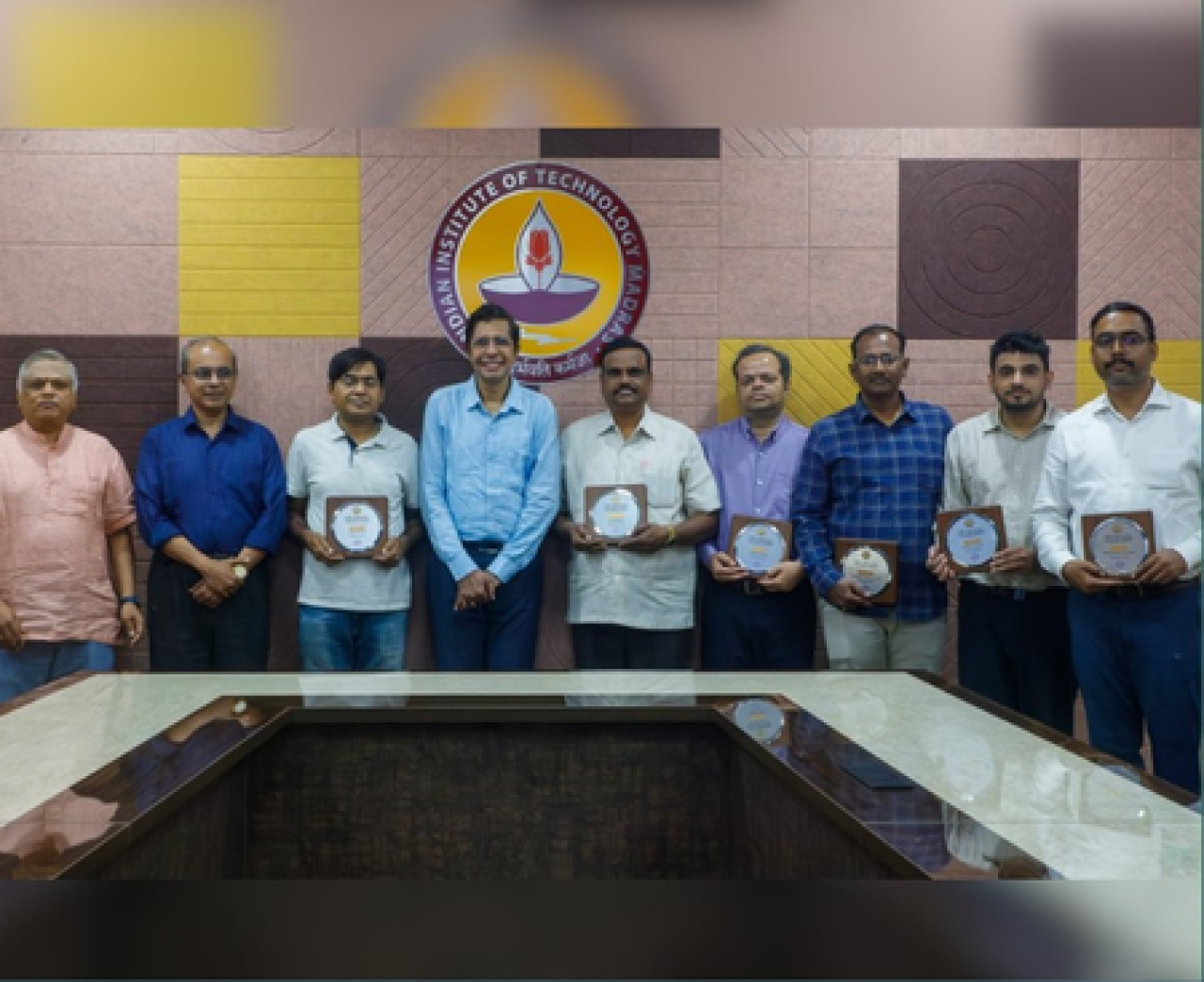 आईआईटी मद्रास ने छह शिक्षकों को ‘फर्स्ट प्रिंसिपल्स टीचर्स अवार्ड 2026’ से सम्मानित किया