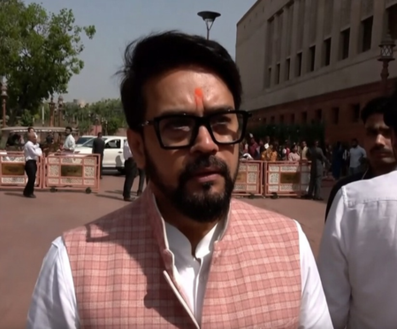 एनडीए सांसदों ने चुनावी तारीखों की घोषणा पर खुशी जताई