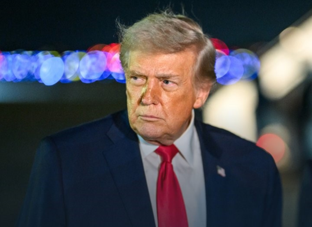 ट्रंप की म्यूलर के निधन पर विवादित टिप्पणी, आलोचना का सामना ट्रंप की म्यूलर के निधन पर विवादित टिप्पणी, आलोचना का सामना