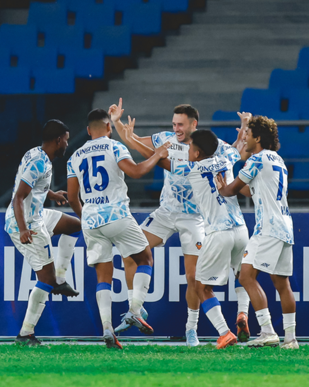 पंजाब ने एफसी गोवा को 1-1 पर रोका, 10 खिलाड़ियों के साथ किया शानदार प्रदर्शन पंजाब ने एफसी गोवा को 1-1 पर रोका, 10 खिलाड़ियों के साथ किया शानदार प्रदर्शन