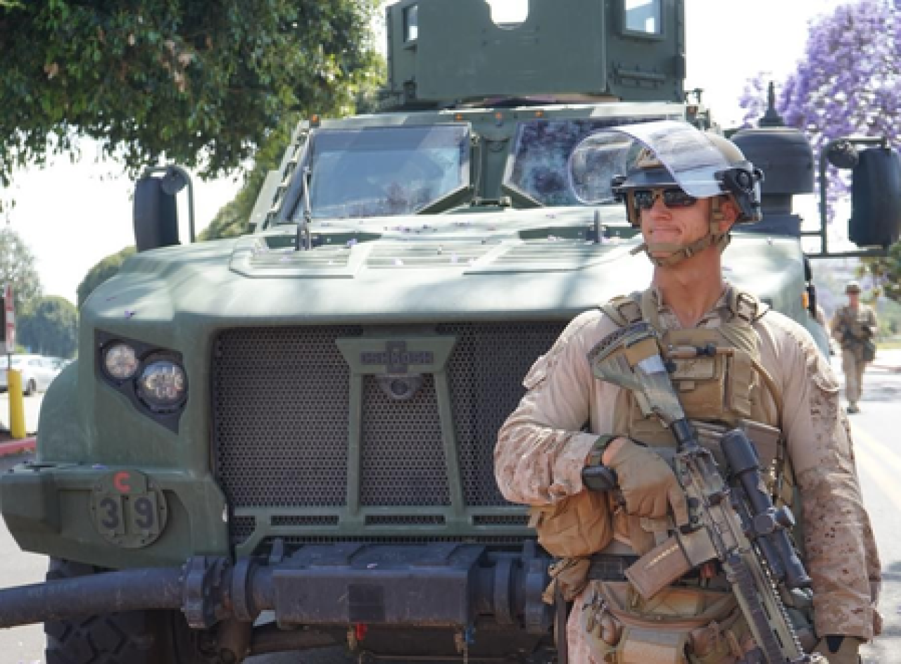 मध्य-पूर्व में तनाव के बीच अमेरिका की मरीन और युद्धपोतों की तैनाती